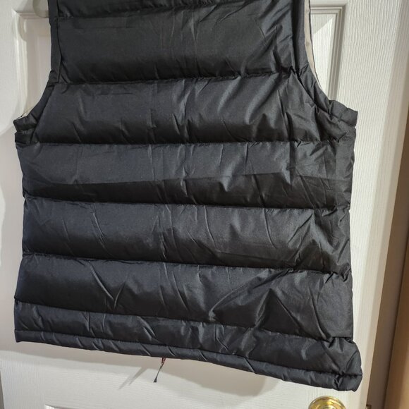 Canada Weather Gear, Size M, Black & Ivory - Picture 3 of 4